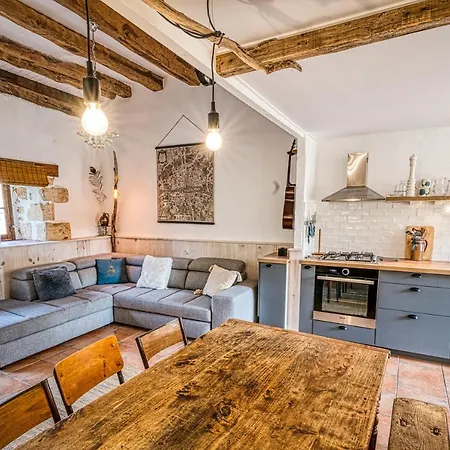 Maisons Hope & Lumiere * Eyzerac