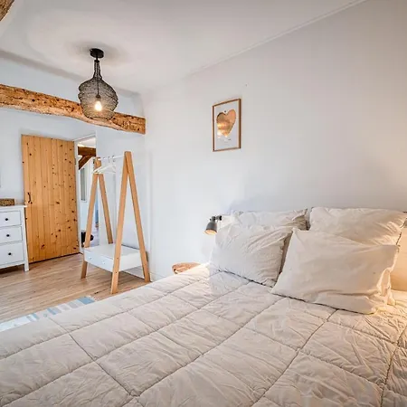 Maisons Hope & Lumiere Eyzerac